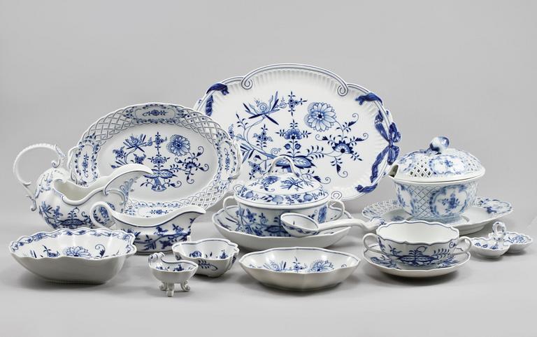 SERVISDELAR, 40 delar, porslin, Meisen, 1900-tal.