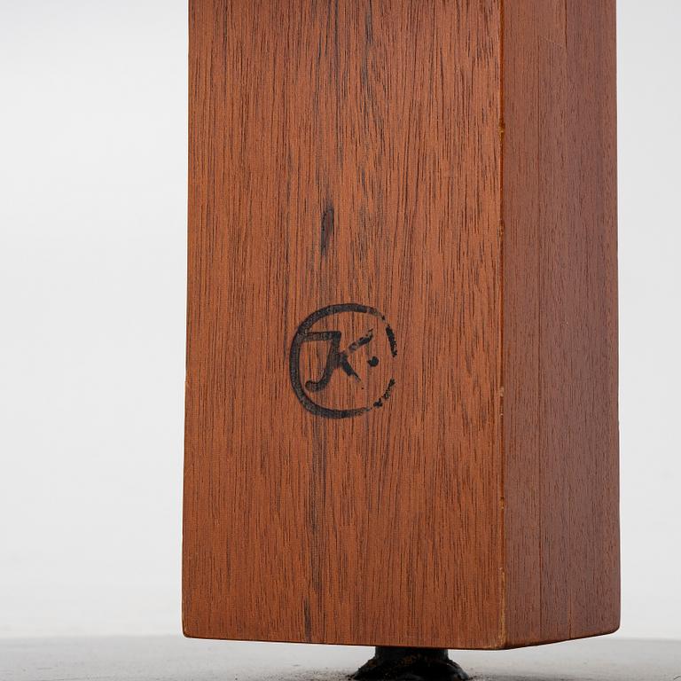 John Kandell, hylla, "Pilaster", Källemo.