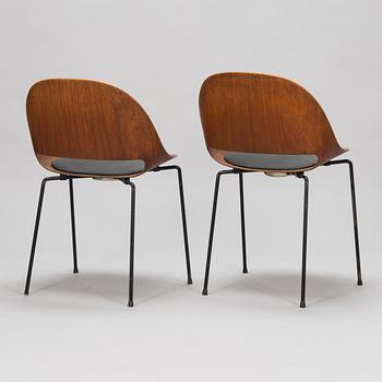 Leon Stynen, after, a pair of 1950s 'Combi' chairs manufactured by Sope Sopenkorpi Finland.