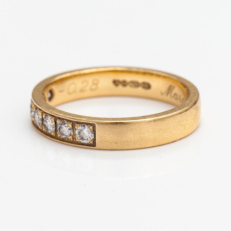 Ring "Aurea", 18K guld, diamanter ca 0.35 ct tot. Kalevala Koru, Helsingfors 2008.