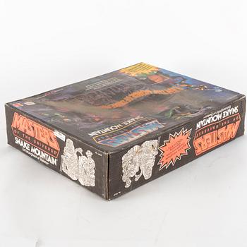 MASTERS OF THE UNIVERSE, Snake Mountain playset i förpackning, Mattel, 1983.