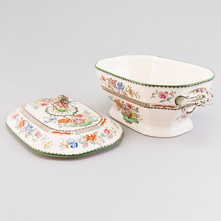 A 132-piece set of 'Chinese Rose' tableware, Copeland Spode, England 1930s.