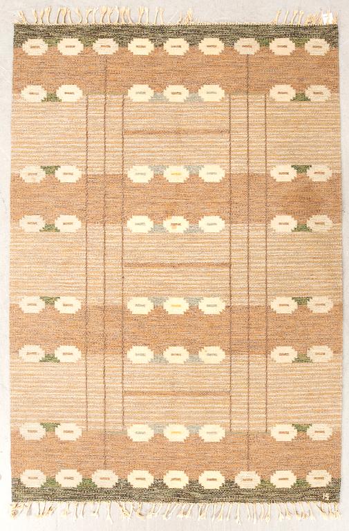 Ingegerd Silow, matta rölakan signerad 236x163 cm.