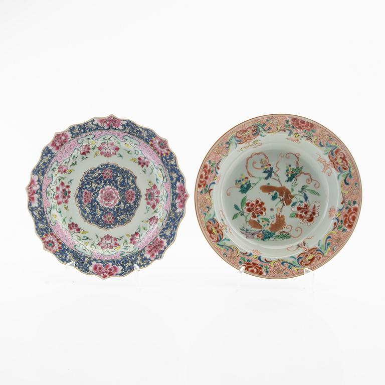 A Chinese famille rose porcelain plate and deep plate, Qing dynasty, 18th century.