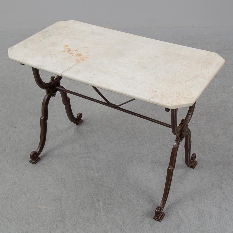 TRÄDGÅRDSBORD, Corné & Cie, Toulouse, omkring 1900.