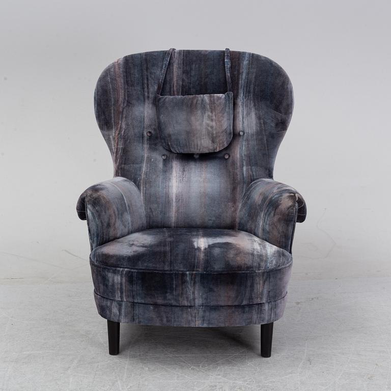 Carl Malmsten, an easy chair, model 'Rundrygg', AB O.H Sjögren, 2016.