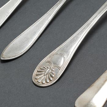 24 pieces of silver cutlery, mostly Sweden, 19th and first half of the 20th century.
