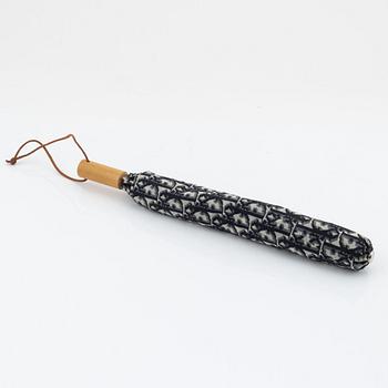 Christian Dior, weekendväska med paraply.