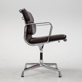 Charles & Ray Eames, kontorsstol, "EA 208 Soft Pad Chair", Vitra, daterad 2010.