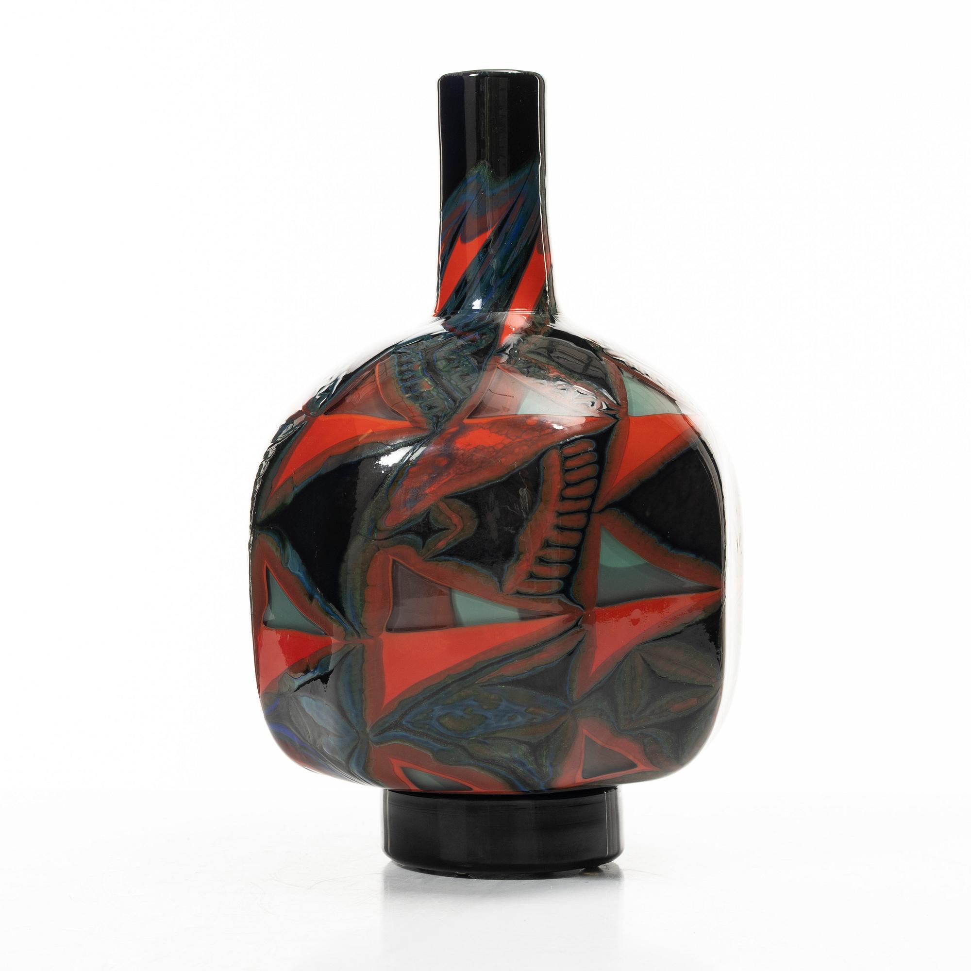 Eva Englund, a 'Millefiore Röd' vase, Orrefors, 1990.