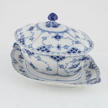 Sauce boat, porcelain, full lace, "Musselmalet", Royal Copenhagen, Denmark.