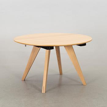 MICHAEL H NIELSEN, a New Mood dining table Bolia 21st century.