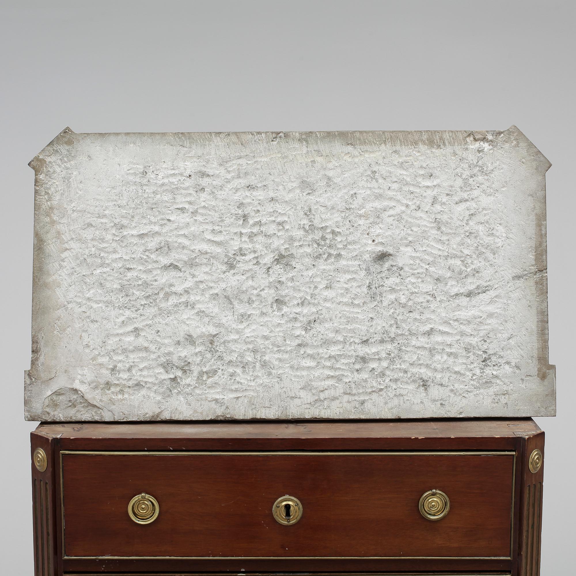 BYRÅ, sengustaviansk, omkring 1800.