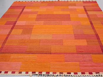 Marianne Richter, MATTA, "Fasad, orange", rölakan, ca 351,5 x 253,5 cm, signerad AB MMF MR.