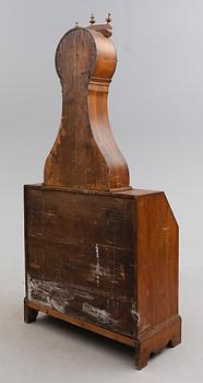 KLOCKSKÅP, 1800-talets första hälft.