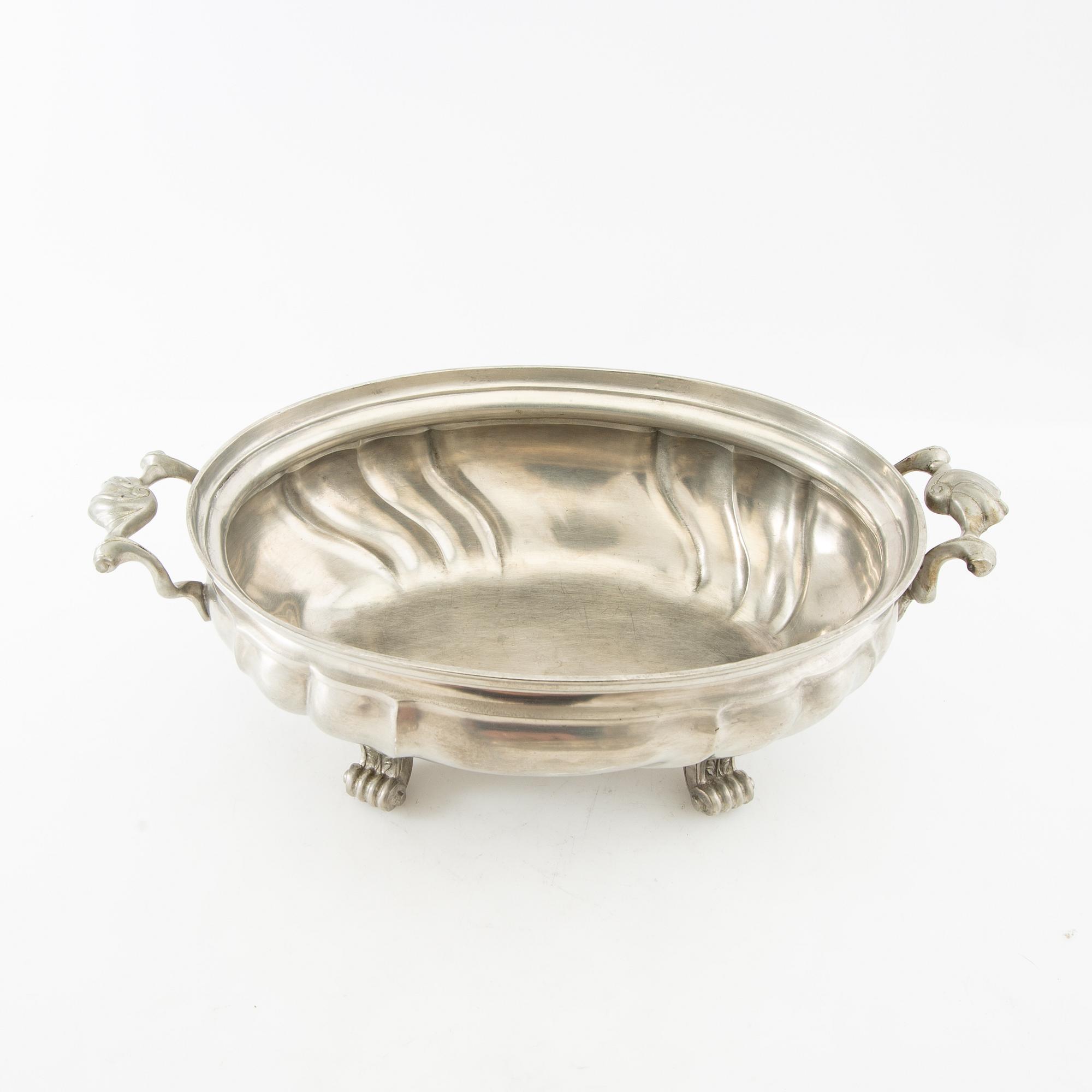 Tureen with lid Baroque style Germany Block tin circa 1900 pewter.