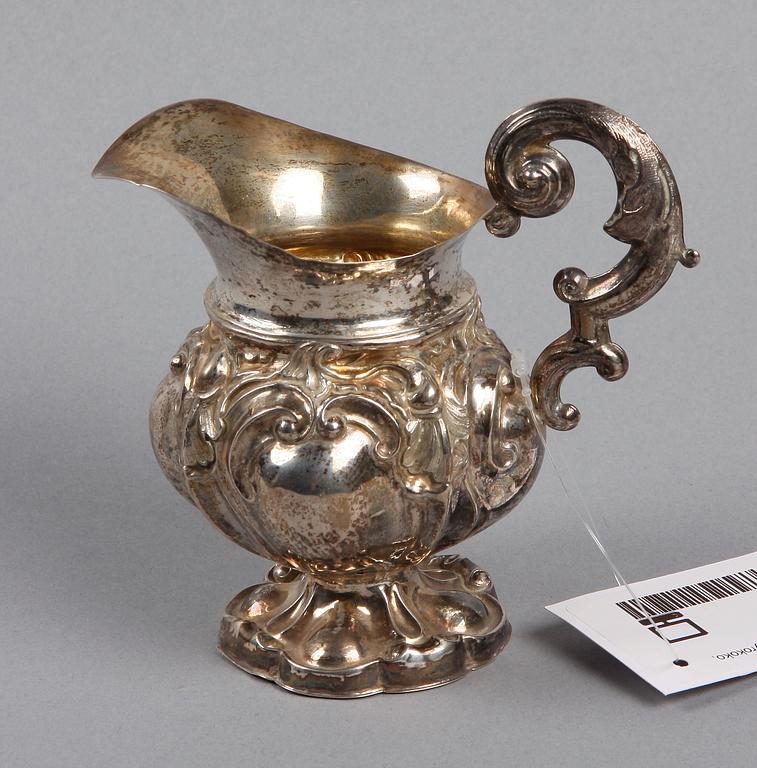 GRÄDDKANNA, silver, nyrokoko, Adolf Lillja, Stockholm 1848.