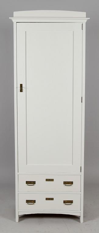 GARDEROBSSKÅP, tidigt 1900-tal.