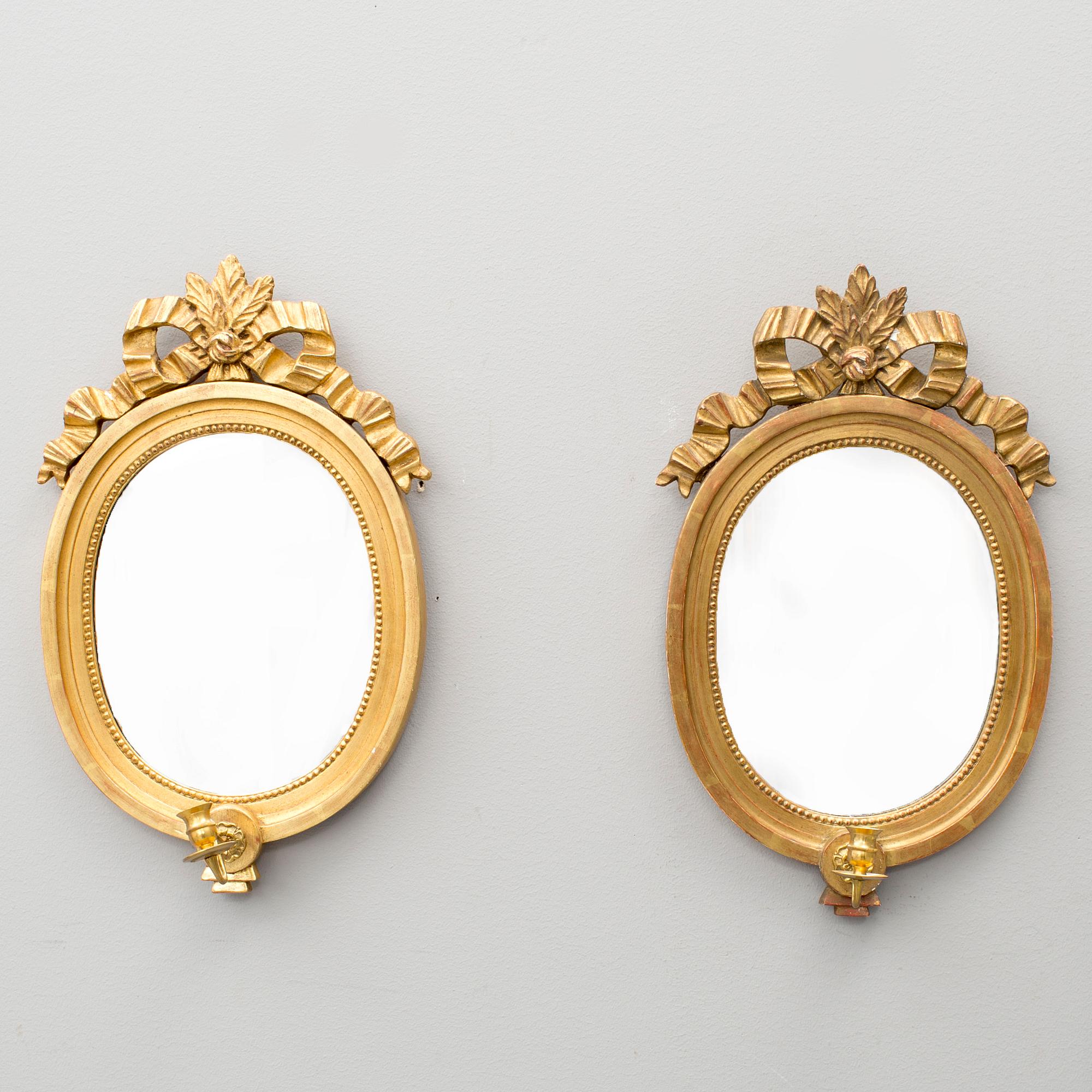 SPEGELLAMPETTER, ett par, gustaviansk stil, 1900-tal.