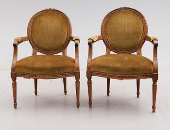 KARMSTOLAR, 1 par, gustaviansk stil, 1900-talets andra hälft.