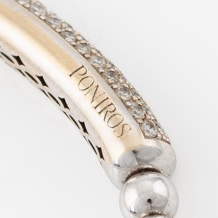 Bracelet, Poniros, 18K white gold with brilliant-cut diamonds.