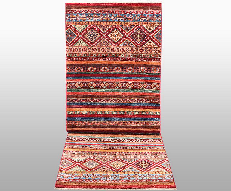 Runner, Khorjin, ca 271 x 84 cm.