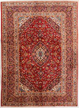 A semiantique Ardekan carpet ca 360 x 260 cm.