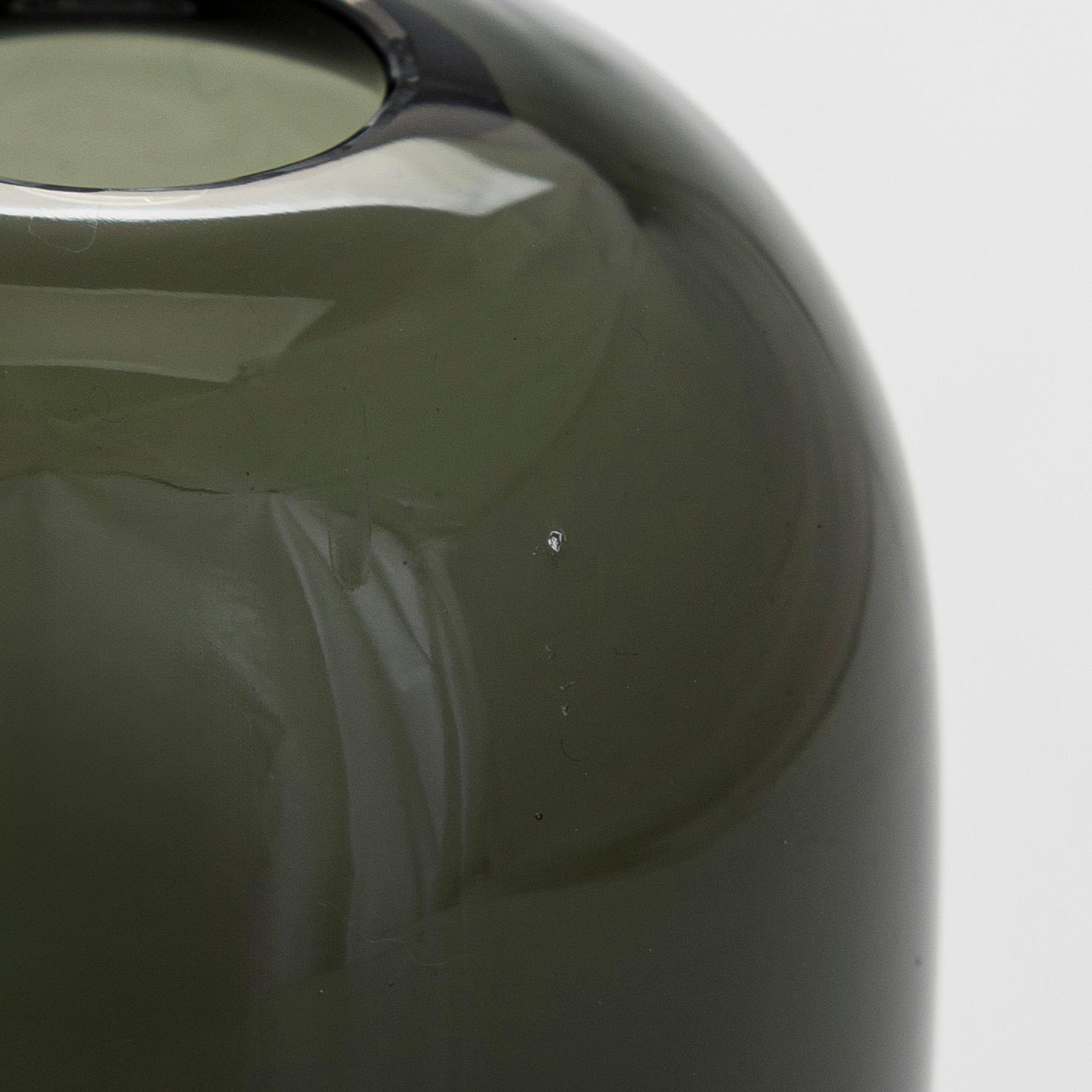 Timo Sarpaneva, vas, signerad och daterad Iiittala -57.