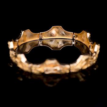 BJÖRN WECKSTRÖM, ARMBAND, "Golden bridge", 14K guld. Lapponia 1972.