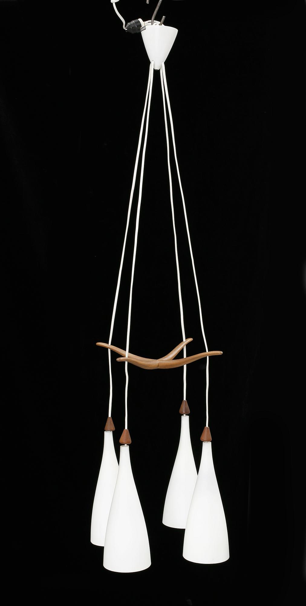 TAKLAMPA, Uno och Östen Kristiansson, Luxus, Vittsjö.