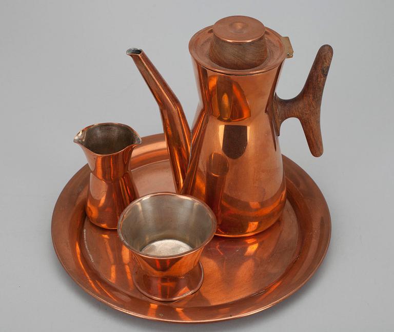 KAFFESERVIS, 4 delar, koppar samt teak, Tapio Wirkkala, Kultakeskus/Hopeakeskus . 1900-talets senare hälft.