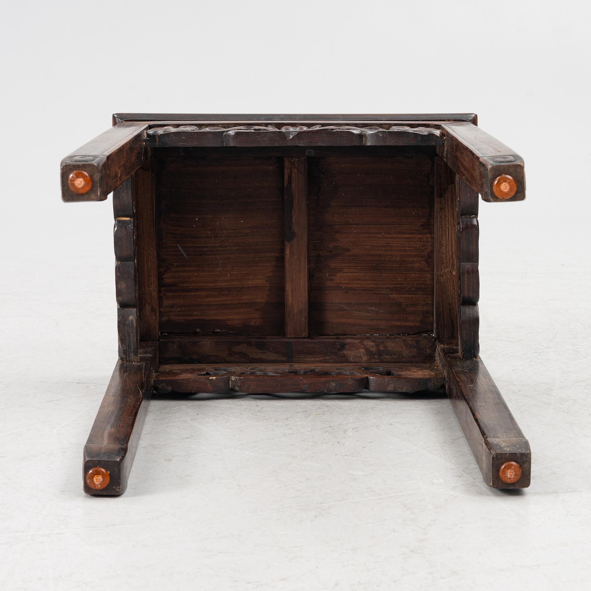 Bord, hardwood, sen Qingdynsti.