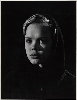 Eija-Liisa Ahtila, "Casting Portraits VI", 1997.