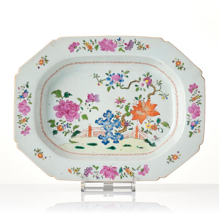 A famille rose tureen with cover, Qing dynasty, Qianlong (1736-95).