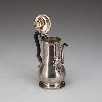 KAFFEKANNA, silver London Thomas Cooke II and Richard Gurney, London 1759. Total vikt ca 650 g.