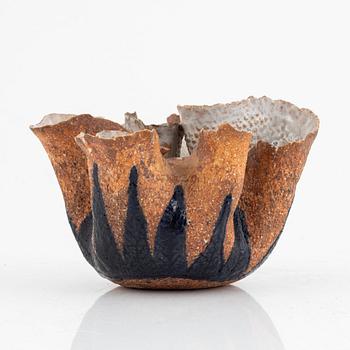 Tyra Lundgren, attributed to, a stoneware bowl.