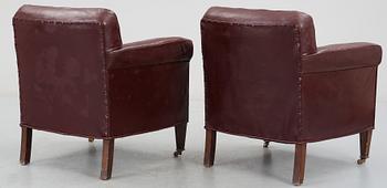 CLUBFÅTÖLJER, ett par, 1920/30-tal.