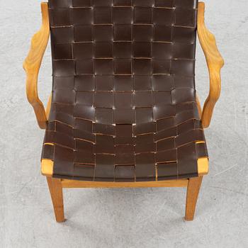 Bruno Mathsson, an oak and leather 'Eva Hög' armchair, Firma Karl Mathsson, Värnamo, 1972.