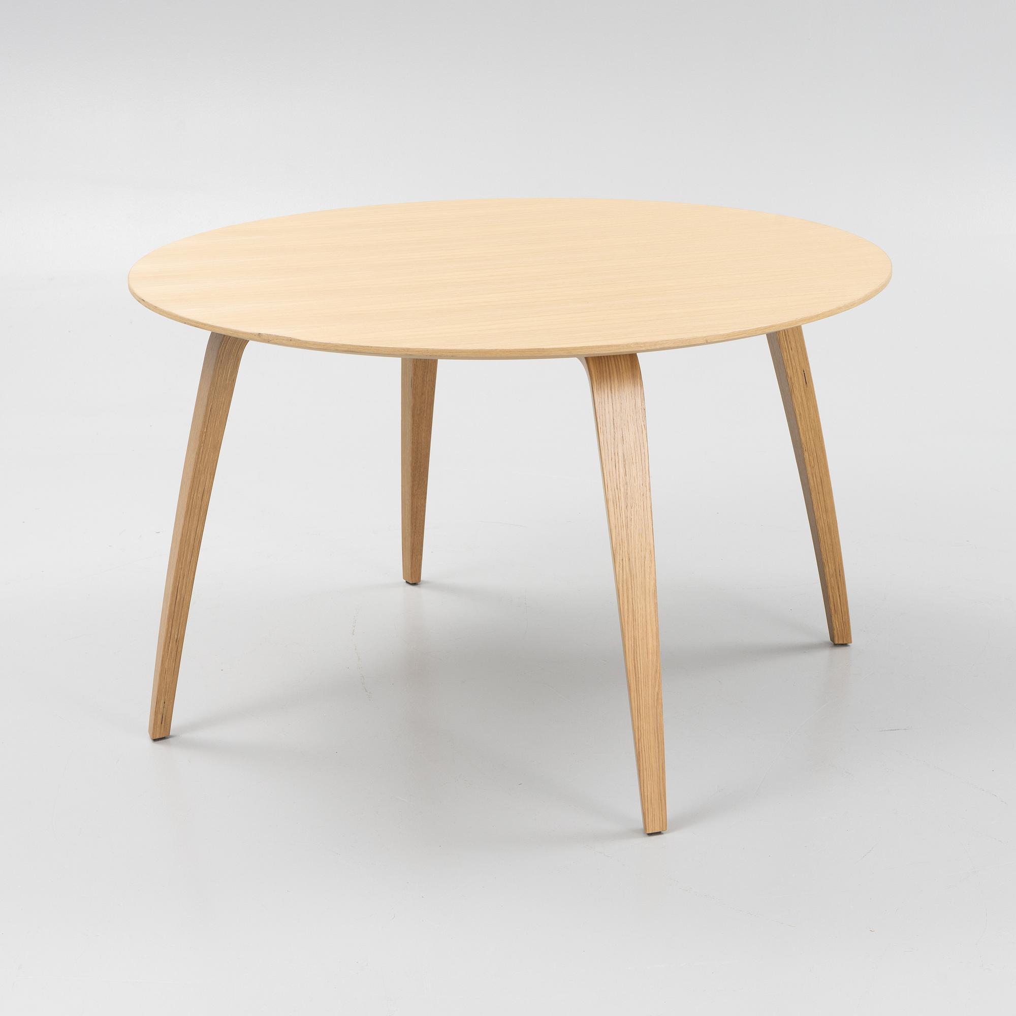 Komplot Design, dining table, Gubi, Denmark, 21st century.