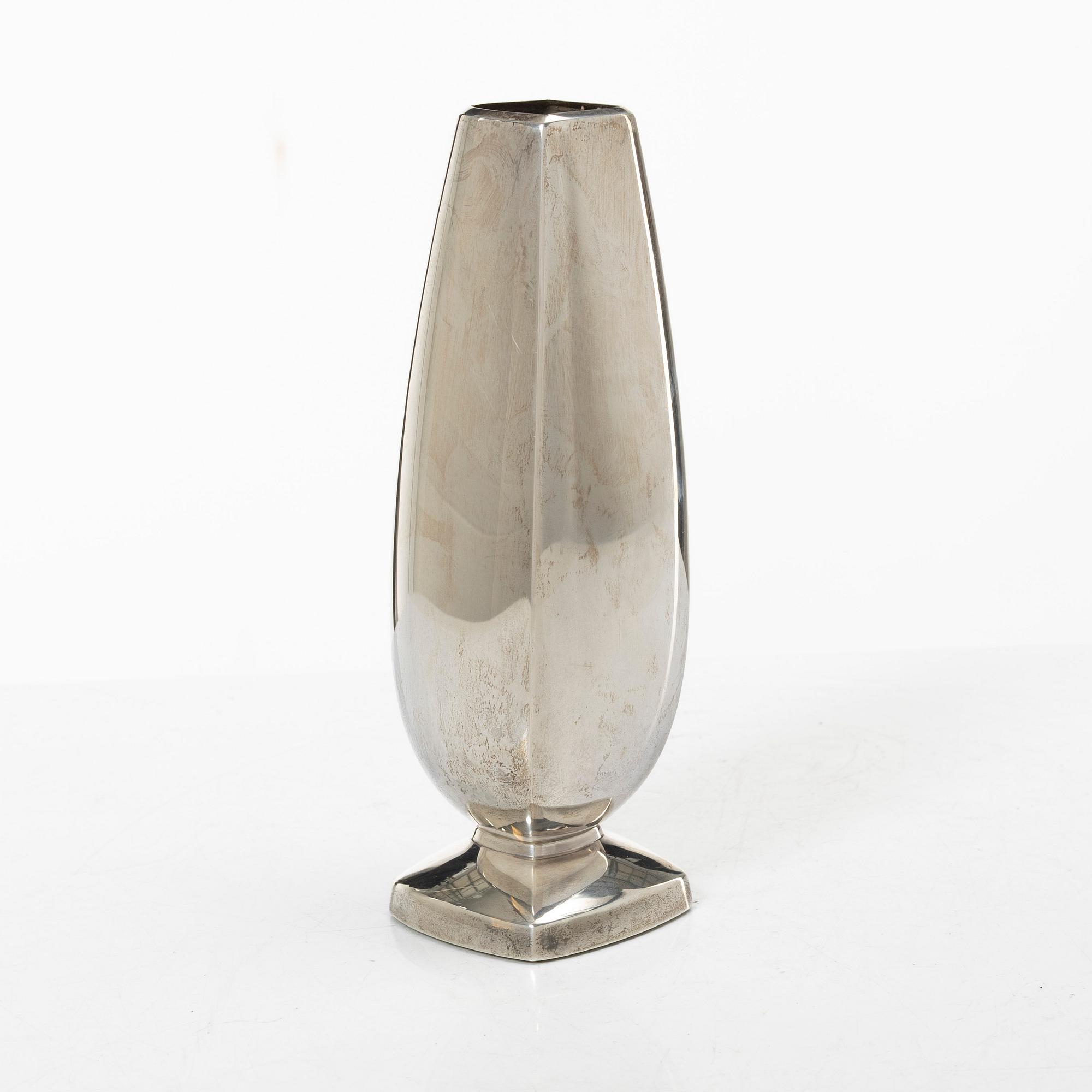 A sterling silver vase by Thorvald marthinsen Sølvvarefabrikk, Norway, possibly mid 20th century.