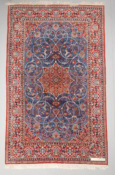 MATTA, Isfahan, old. 203 x 340 cm.