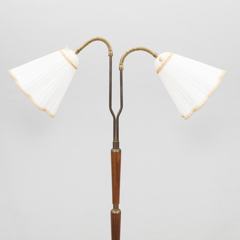Golvlampa 1900-talets mitt.