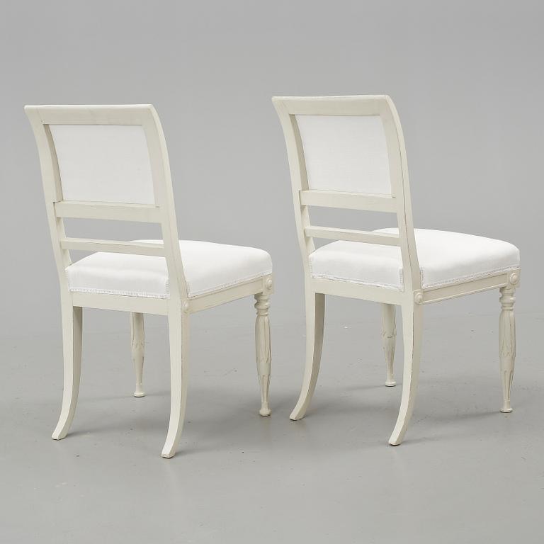 STOLAR, ett par, sengustavianska, omkring 1800.