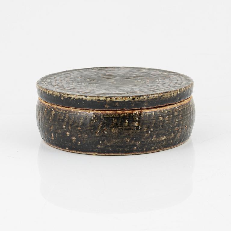 Carl-Harry Stålhane, objekt, chamotterat stengods, Rörstrand, signerad och daterad -61.