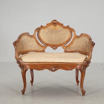 SOFFA, för barn, rokokostil, 1900-tal.