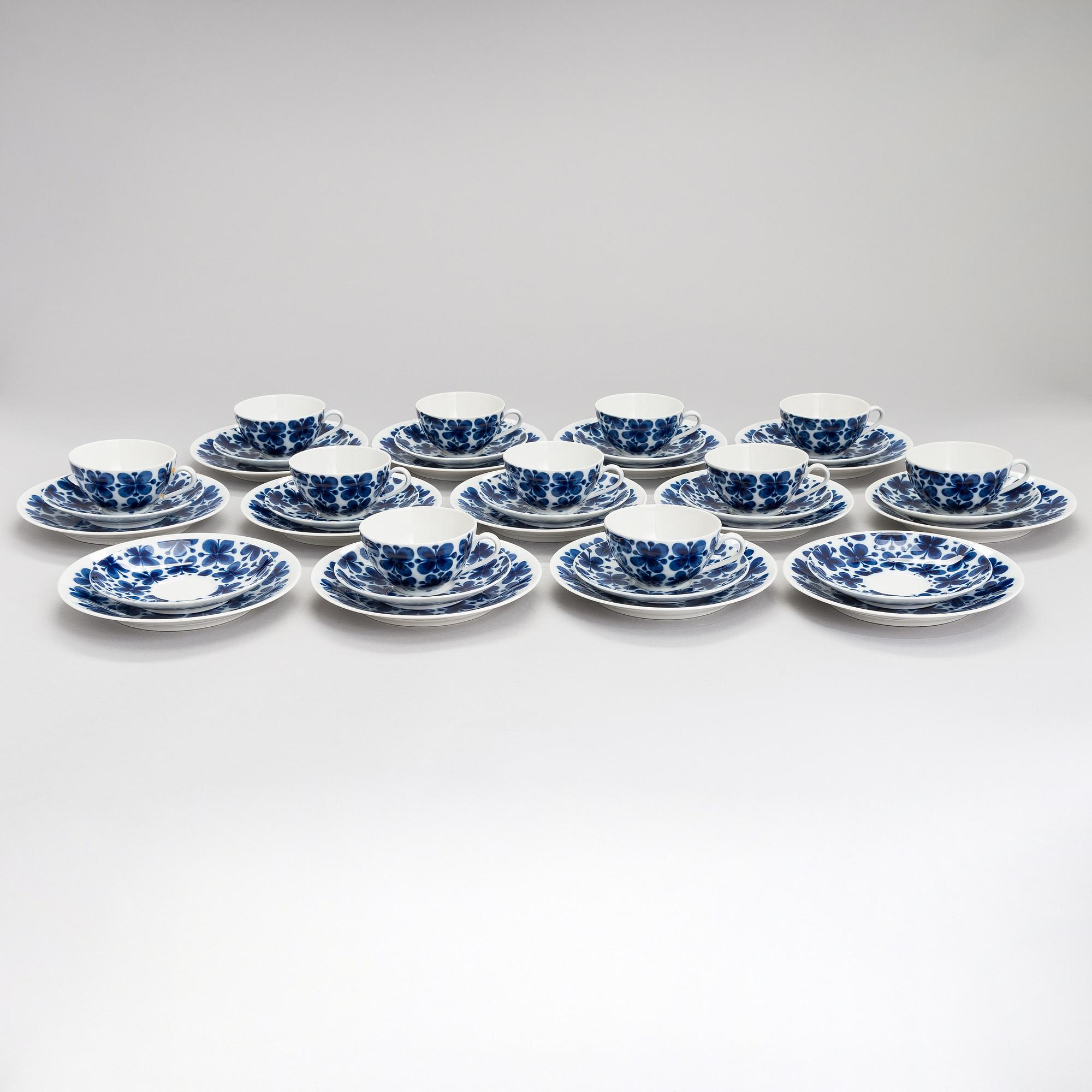 MARIANNE WESTMAN, SERVIS, 54 delar, porslin, "Mon Amie", Rörstrand.
