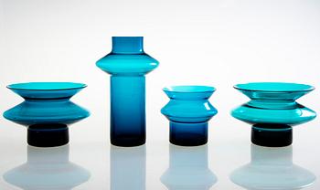 HELENA TYNELL, four 'Hyrrä' vases Riihimäen Lasi Oy. In production 1959-1968.