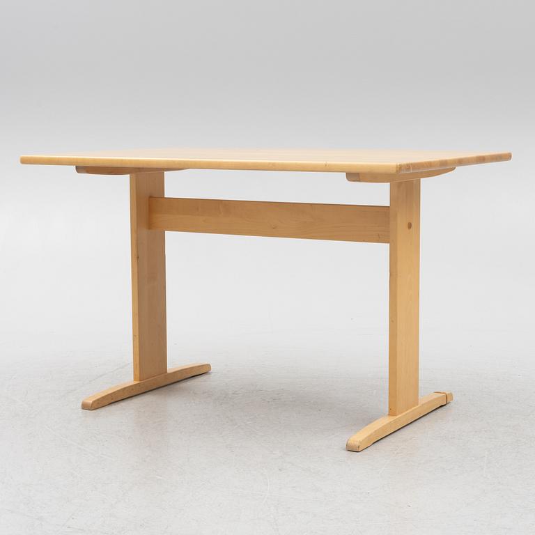 Yngve Ekström, matbord, "Björka", Stolab, 2007.
