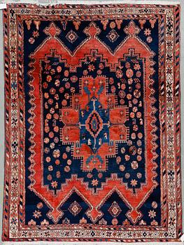 MATTA, persisk. Ca 217x161 cm.