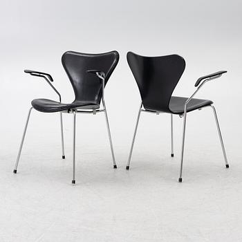 Arne Jacobsen, a set of 6 armchairs, "The Seven", Fritz Hansen, Denmark, 2006.